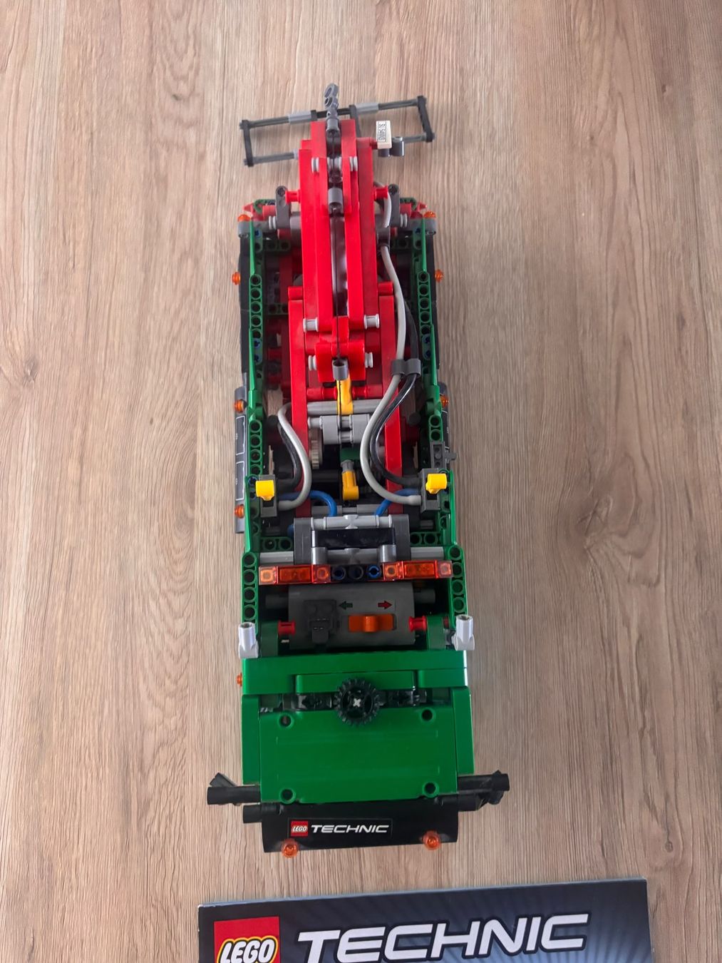 Lego Giocattoli: Lego Technic 42008 Abschleppwagen mit Anleitung  – Difettoso da Richterswil venduto da Ybri 2