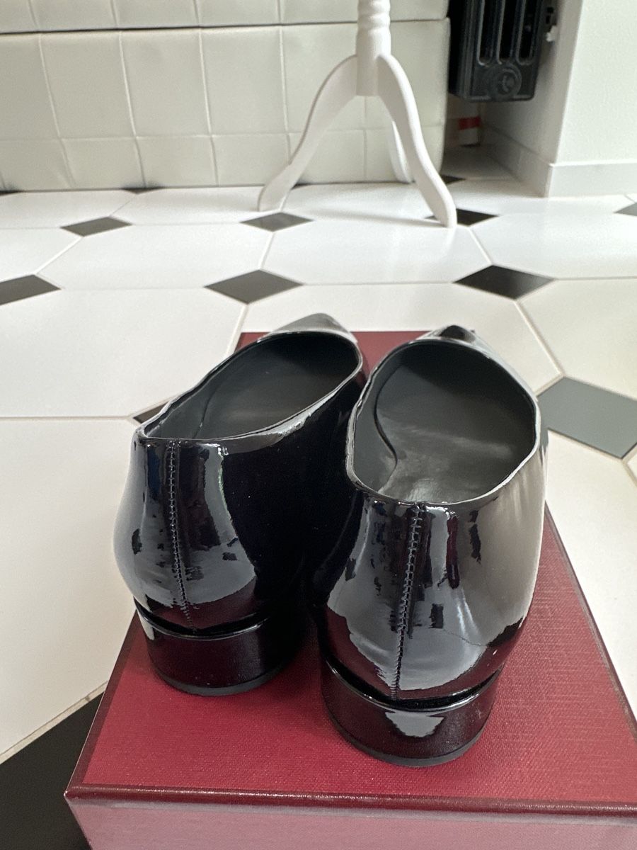 Scarpe da donna: Peter Kaiser, Elegante Lack Pumps, Schwarz, Grösse 4.5 – Usato da Neftenbach venduto da panam4 3