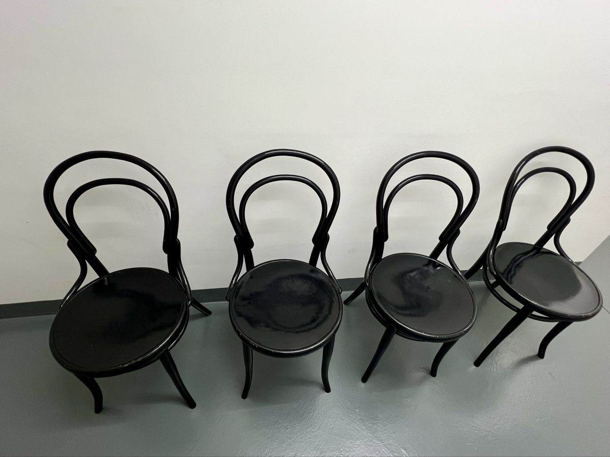 Thonet Stühle: Klassiker von Thonet – Gebraucht aus Zürich von nicozh78