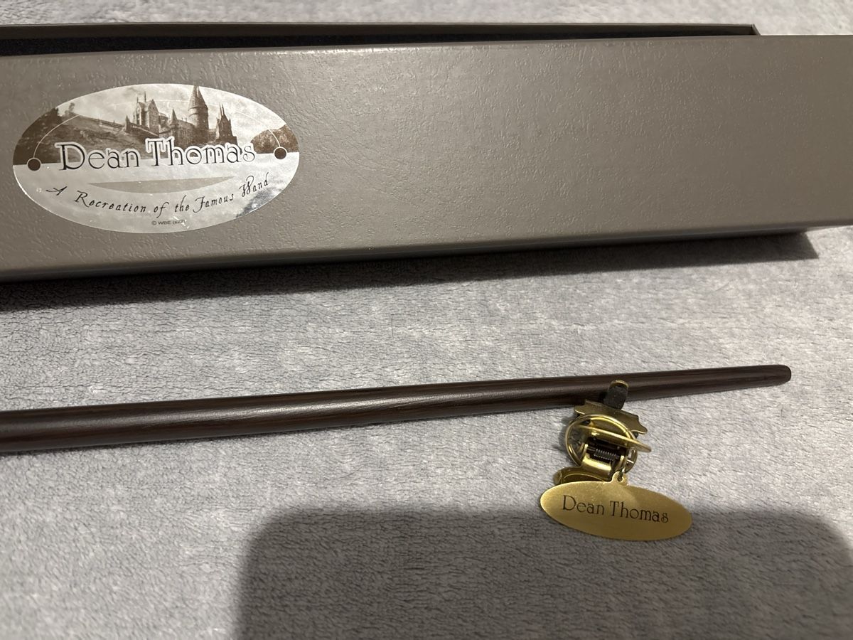 Statuette: Zauberstab Harry Potter Dean Thomas Neu mit Box – Nuovo (secondo la descrizione) da Zürich venduto da zimtstern45 2