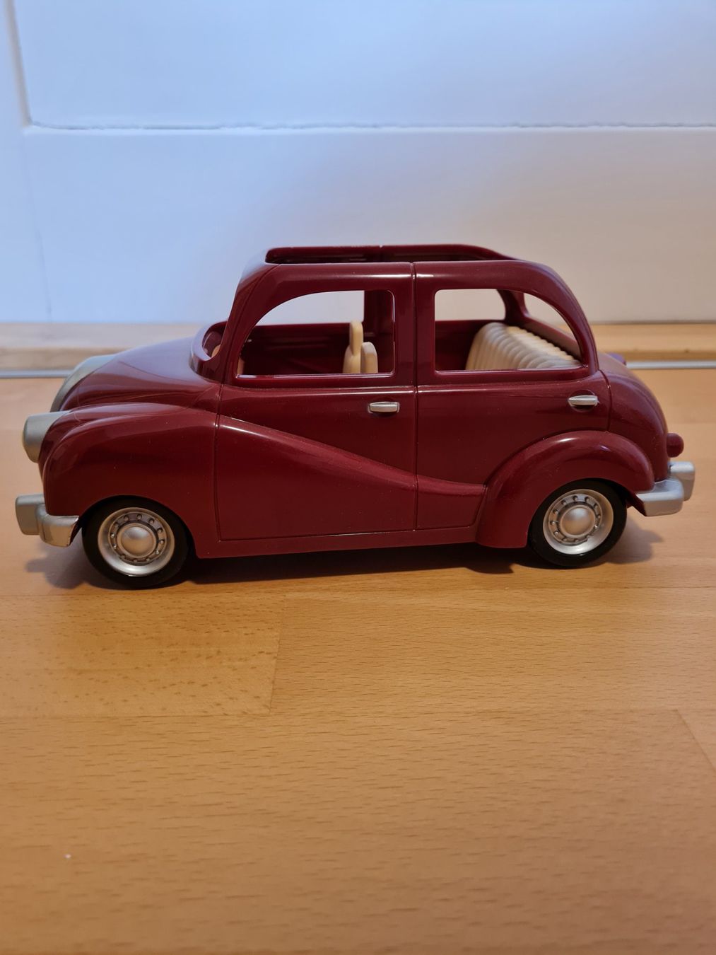 Sylvanian families Giocattoli: Auto Sylvanian Family – Usato da St. Gallen venduto da stolisma 1