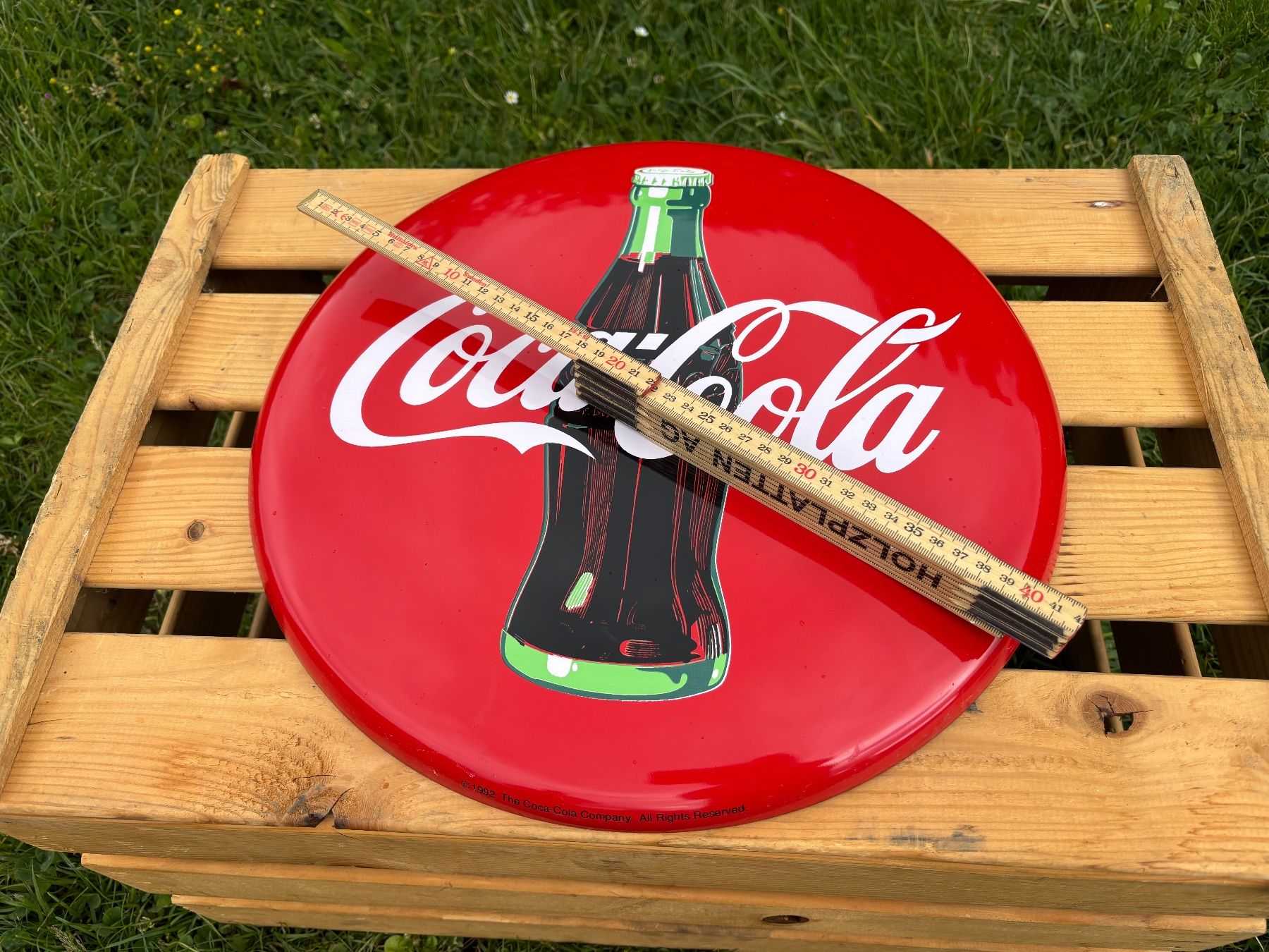 Coca-Cola Insegne: schönes rundes Coca Cola Vintage Blechschild – Usato da Feldbach venduto da Olive1 9