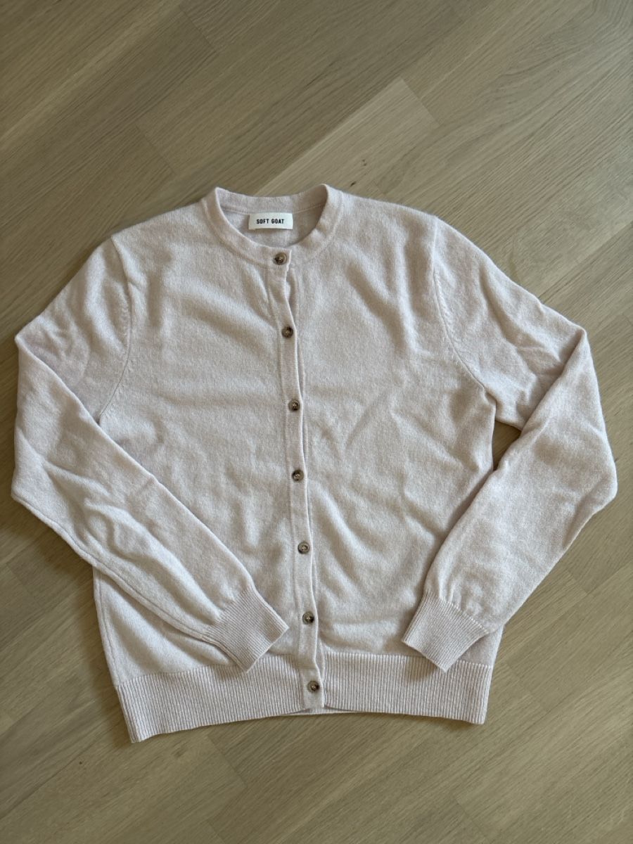 Pullover & Sweatshirts: Pullover Soft Goat – Gebraucht aus Cham von sbr_7cmv
