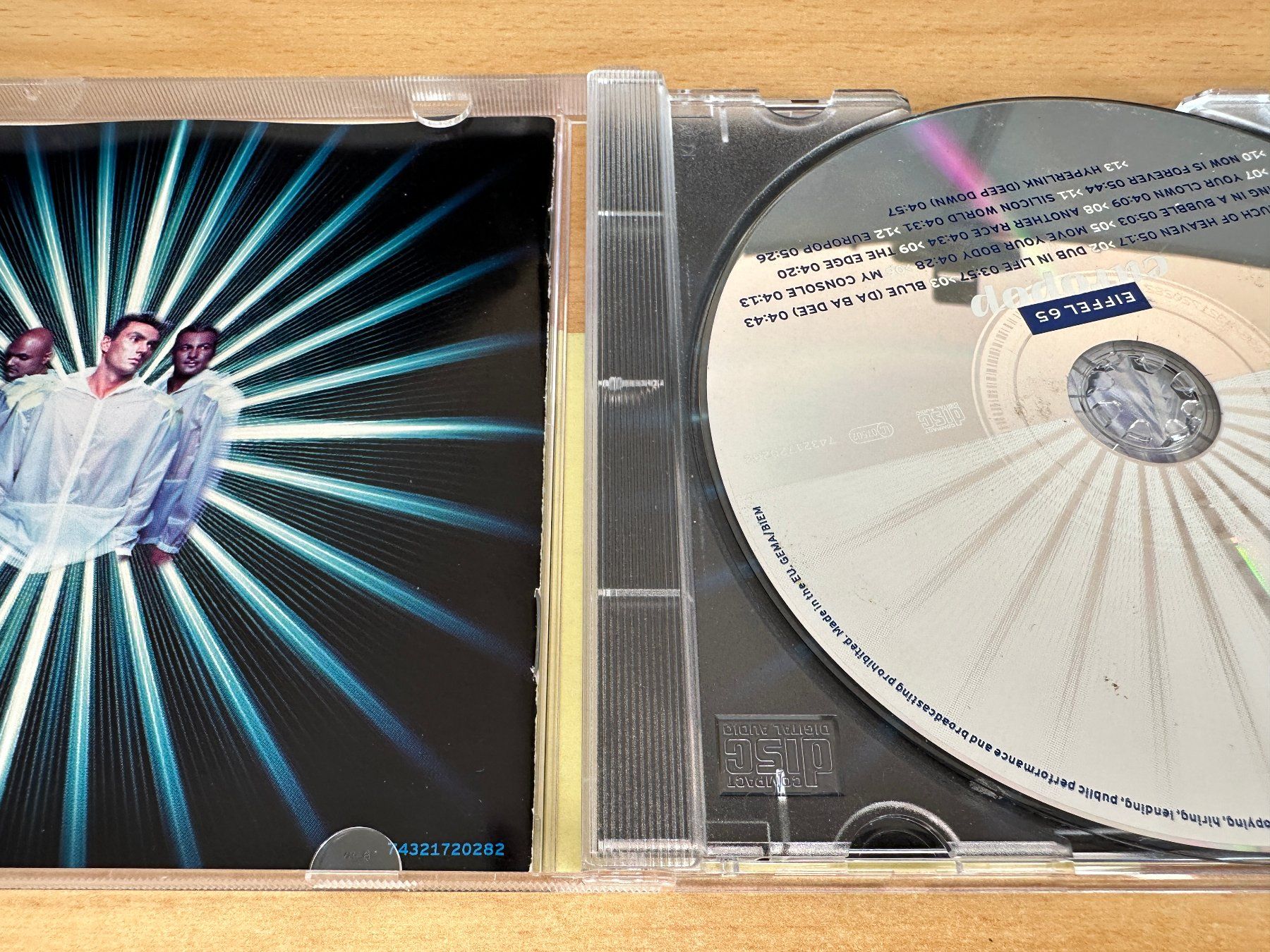 CD: Eiffel 65 – Europop – Usato da Rikon im Tösstal venduto da Alpenmutz 2