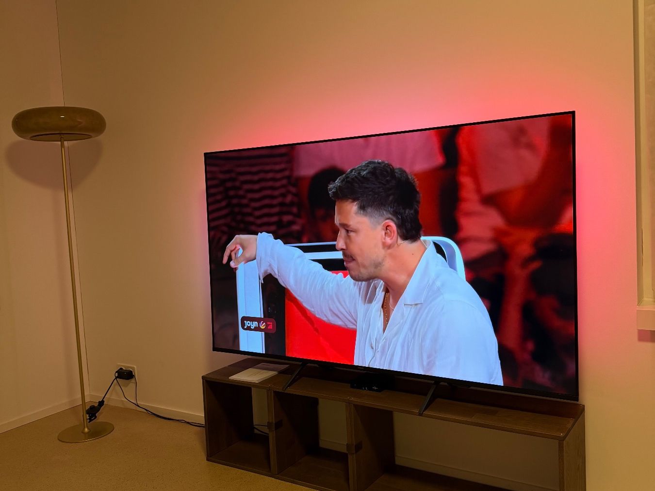 Televisori: Philips 65PUS8010/12 TV – Nuovo (secondo la descrizione) da Kloten venduto da josuar 5