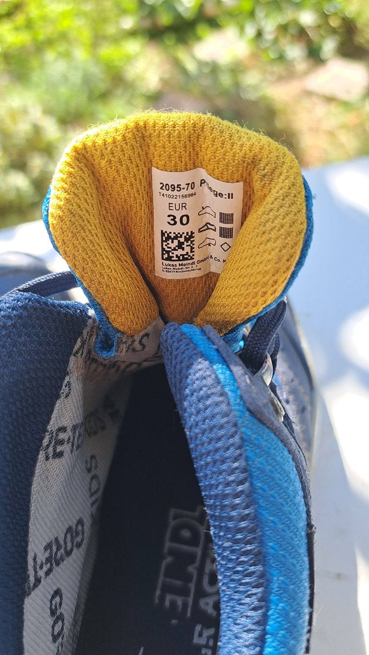 Meindl Scarpe per ragazzi: Meindl Wanderschuhe Gore-Tex blau Gr. 30 – Usato da Siebnen venduto da emilsz 2