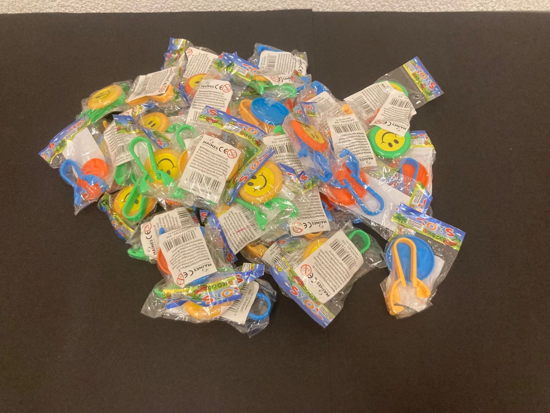 Jouets: Smile Shooter, beutel mit 48 Stück, gemischte Farben – Neuf avec emballage d'origine à Neuenhof par jorogo 1