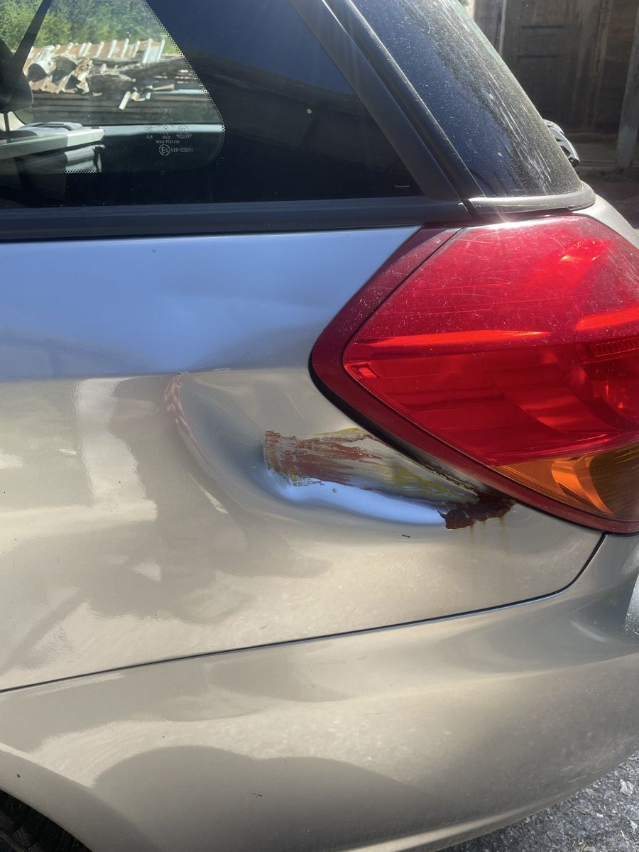 Subaru Automobili: Subaru Legacy Kombi 2.0 R – Usato da Achseten venduto da luc_wq98 4