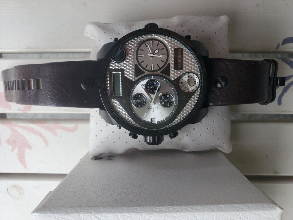 Diesel Herrenuhr Big Daddy Chronograph Edelstahl 7