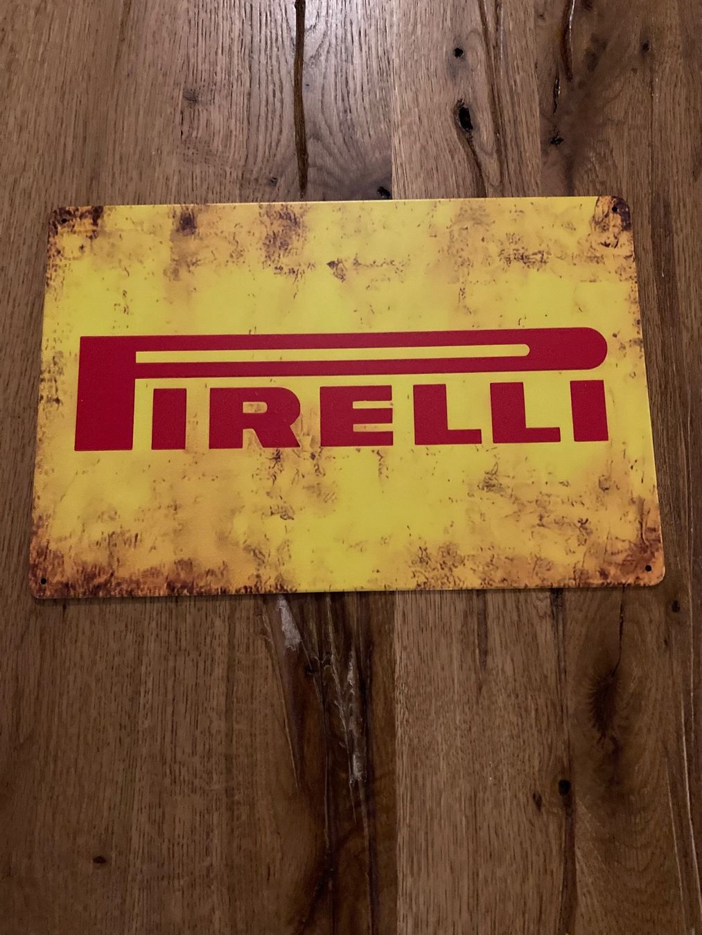 Automobili: Pirelli Retro Schild – Nuovo e nell'imballaggio originale da Bremgarten AG venduto da Eurotiz