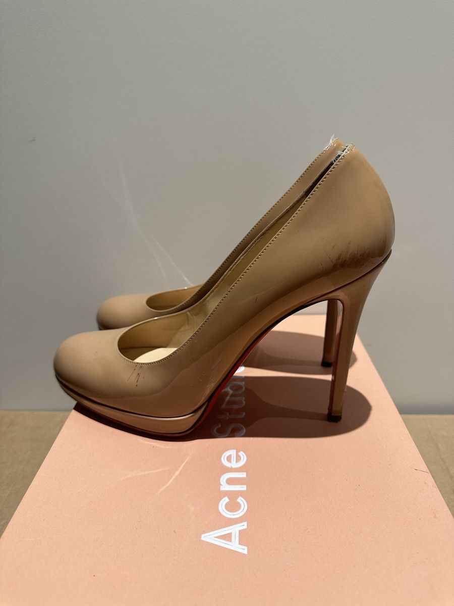 Christian Louboutin Scarpe da donna: Louboutin Gr. 40 – Usato da Zwingen venduto da ladarte 1