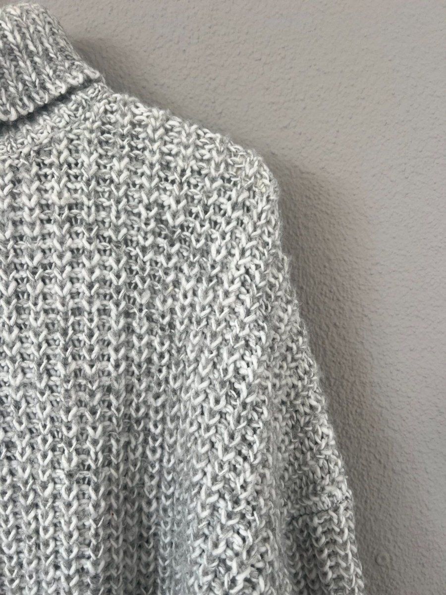 Zara Pulls & Sweat-shirts: ZARA Strickpullover grau meliert, Size M – D'occasion à Muri b. Bern par michellew23 1