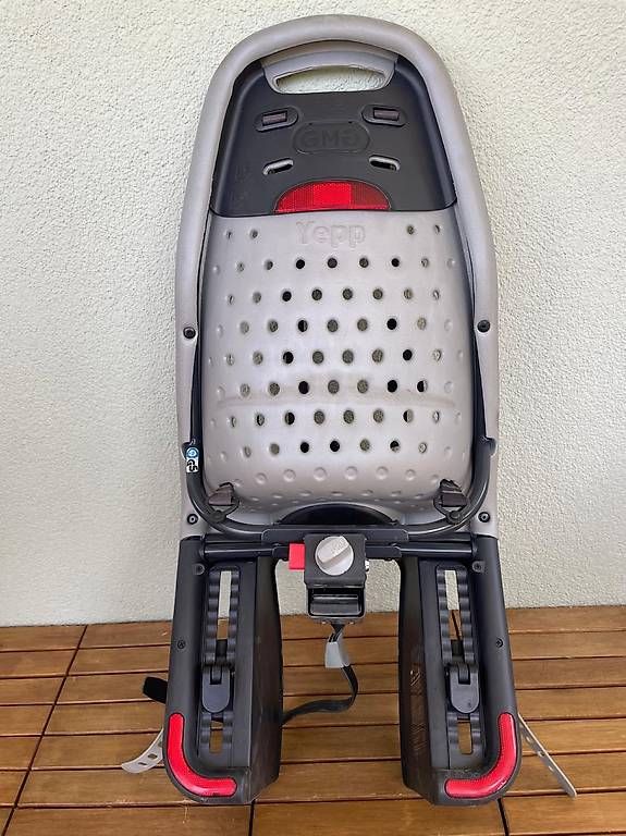 Ersatzteile: Thule Kinderfahrrad-Sitz – Gebraucht aus Luzern von kaktus017 1