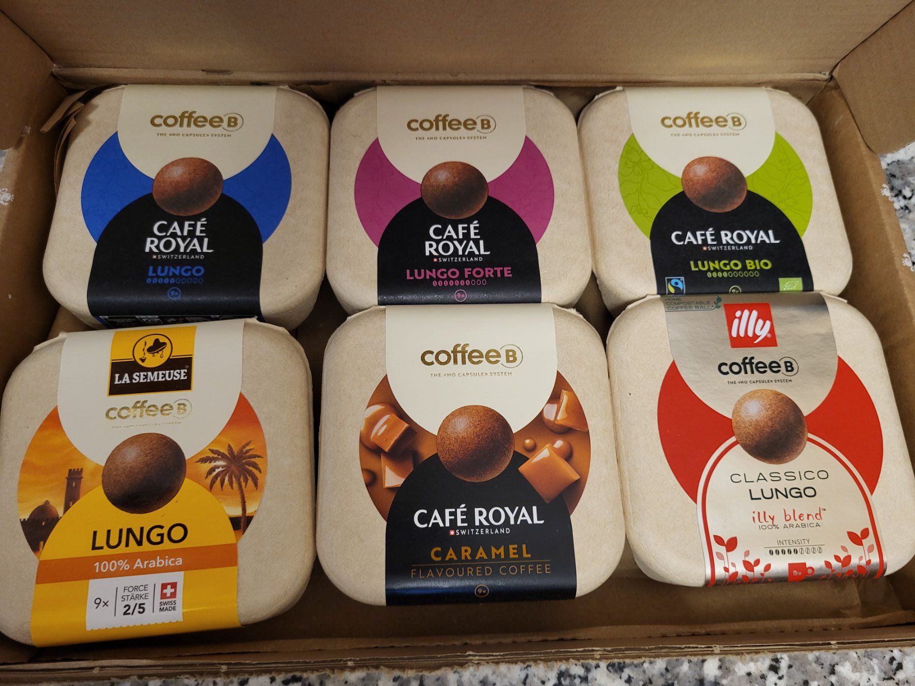 Coffee B Macchine per caffè & Macchine per espresso: CoffeeB Horizon Kaffeemaschine rot – Nuovo e nell'imballaggio originale da Fehraltorf venduto da Howe 2