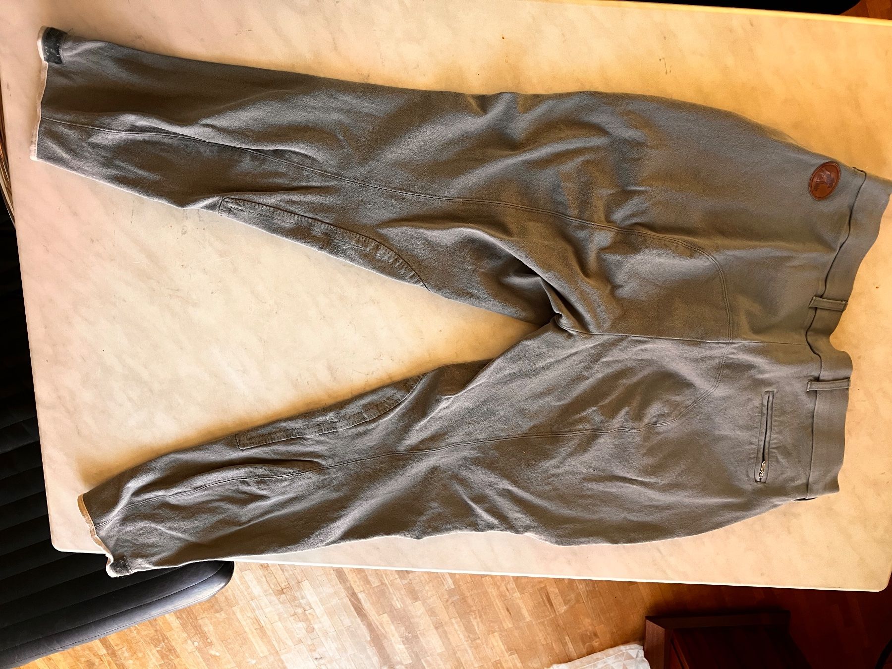 Felix Bühler Pantaloni: Reithose Mädchen/Frau – Usato da Châbles FR venduto da Tunturi7 1