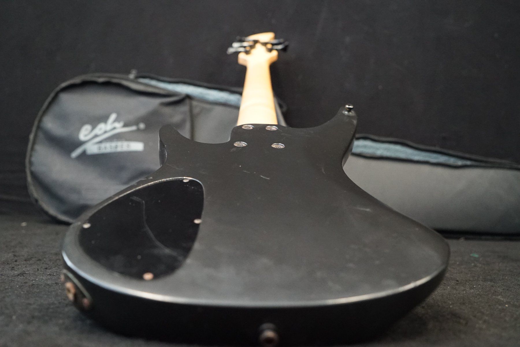 Musikinstrumente: ESH Hero 5 String Bass schwarz mit Bag – Gebraucht aus Ortschwaben von Musictrade 8