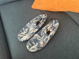 Wasserschuhe / Badeschuhe Grösse 38