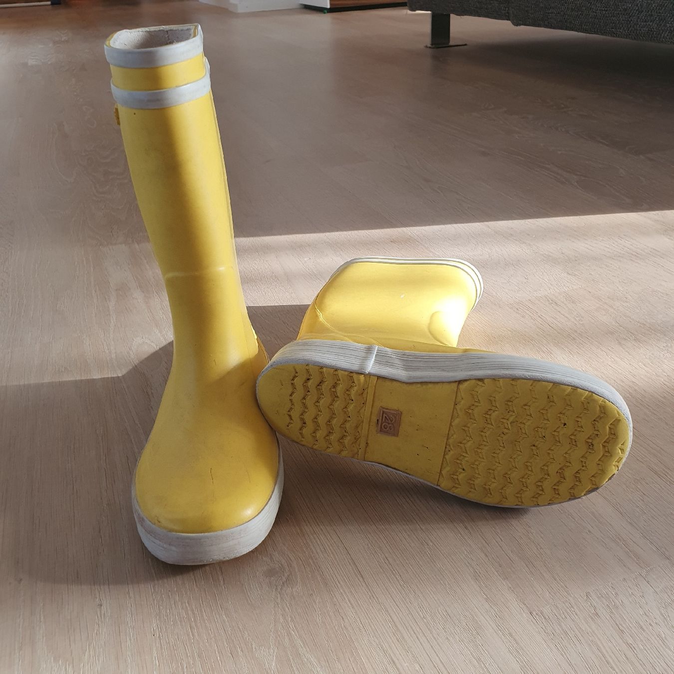 Scarpe per ragazzi: Aigle Kinder Gummistiefel Gr. 28 – Usato da Zürich venduto da Integrator 2
