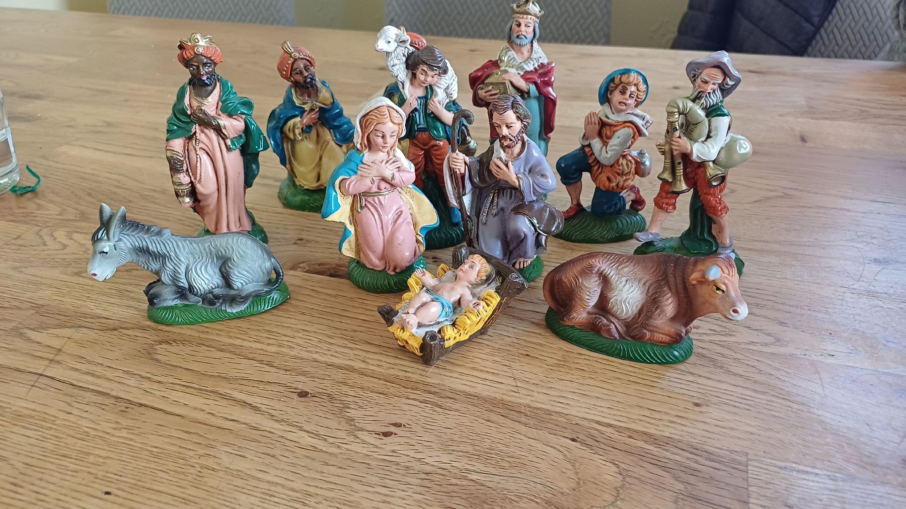 Statuette: Alte Krippenfiguren – Usato da Flawil venduto da Naphtali