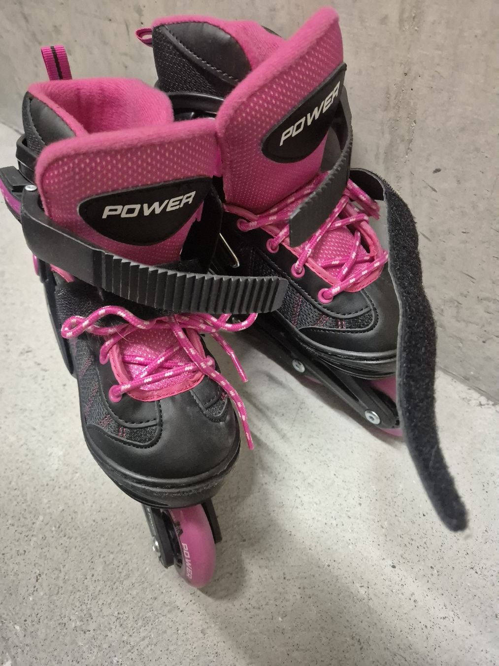 Pattini in linea & Pattini a rotelle: Girls' inline skates, Power, adjustable, size 30-33, pink – Usato da Basel venduto da and_zvv7