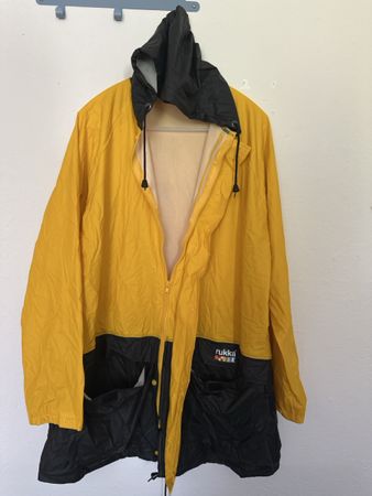 Veste imperméable Rukka jaune et noir 