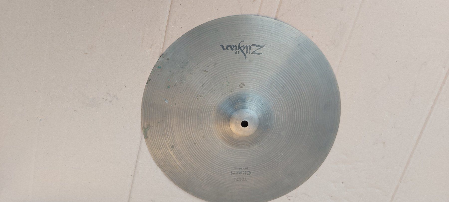 Zildjian Musikinstrumente: 14" Crash Zildjian aus 80-er – Gebraucht aus Glattbrugg von Swissmusik 1