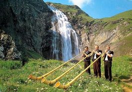 ADELBODEN Engstligenfall Alphornbläser
