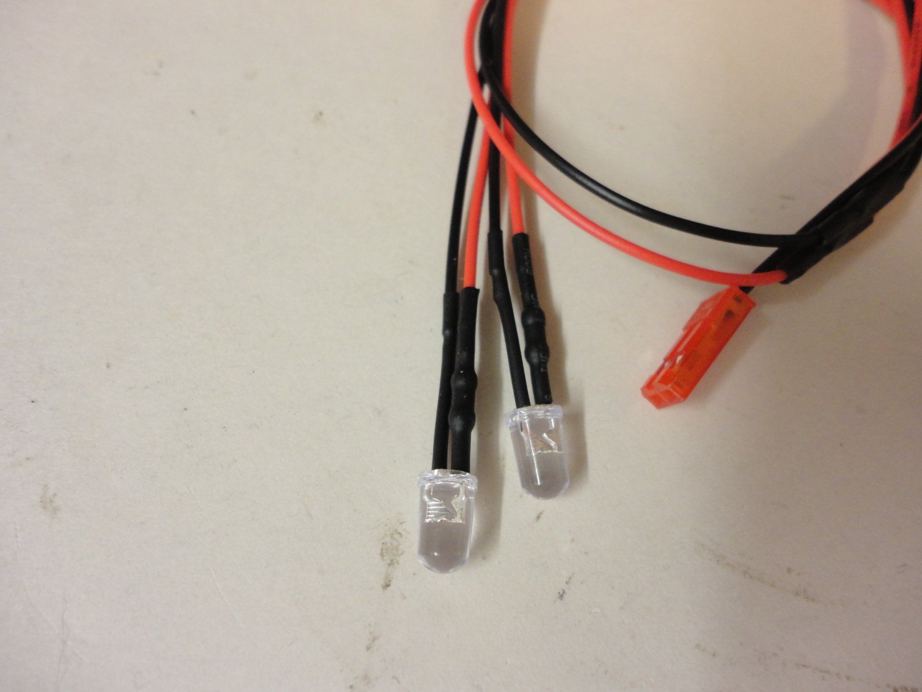 Modellismo RC: Pichler LED 5mm Rot, Neu, ! – Nuovo e nell'imballaggio originale da Horgen venduto da RcModell 2