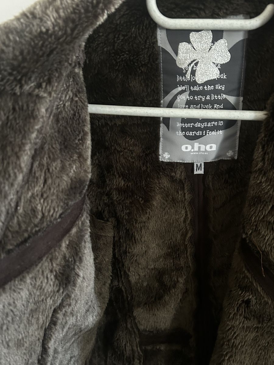 Vestes: Winterjacke mit Fell M – D'occasion à Uster par alin13e 2