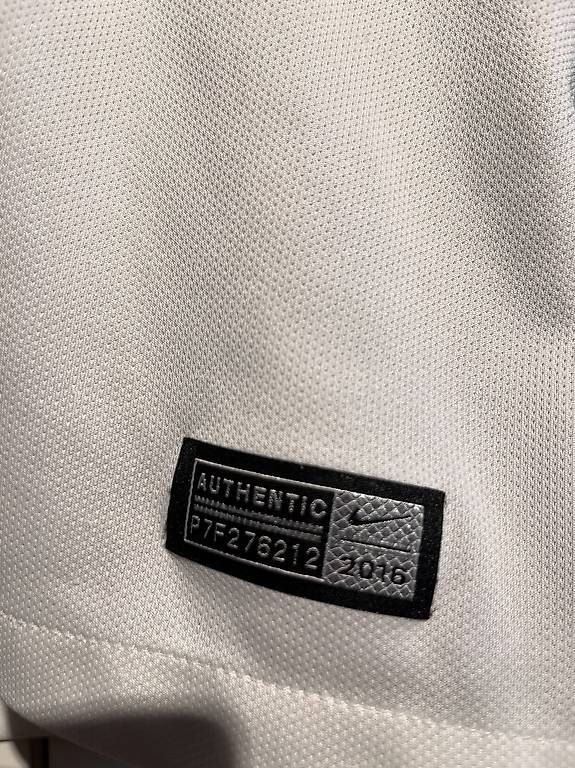 Nike Canottiere & Pantaloni: Frankreich original Trikot 2016 Large – Usato da Zürich venduto da Mark.2021 2