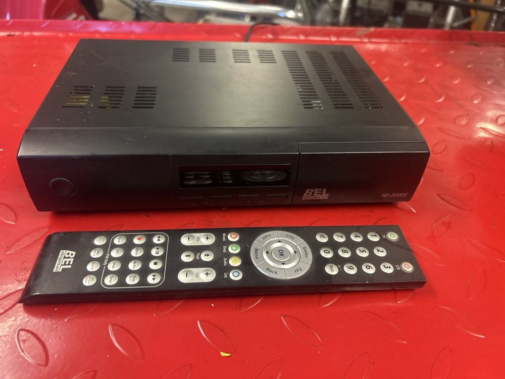 Sat-Receiver BEL HD-5000S (Gebraucht) in Guttet-Feschel für CHF 10 ...