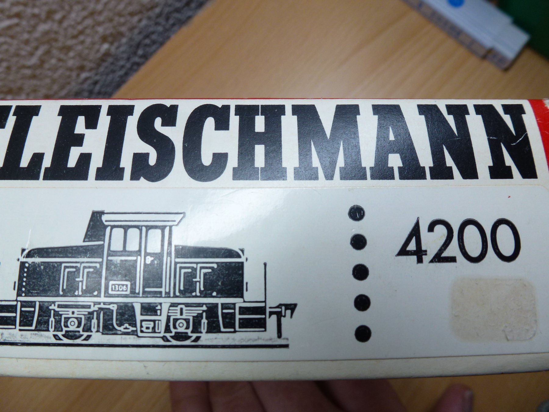 Fleischmann Modellini di ferrovie: Fleischmann H0 Loki 4200 – Difettoso da Hombrechtikon venduto da Se9 3