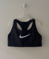 Top sportivo nike
