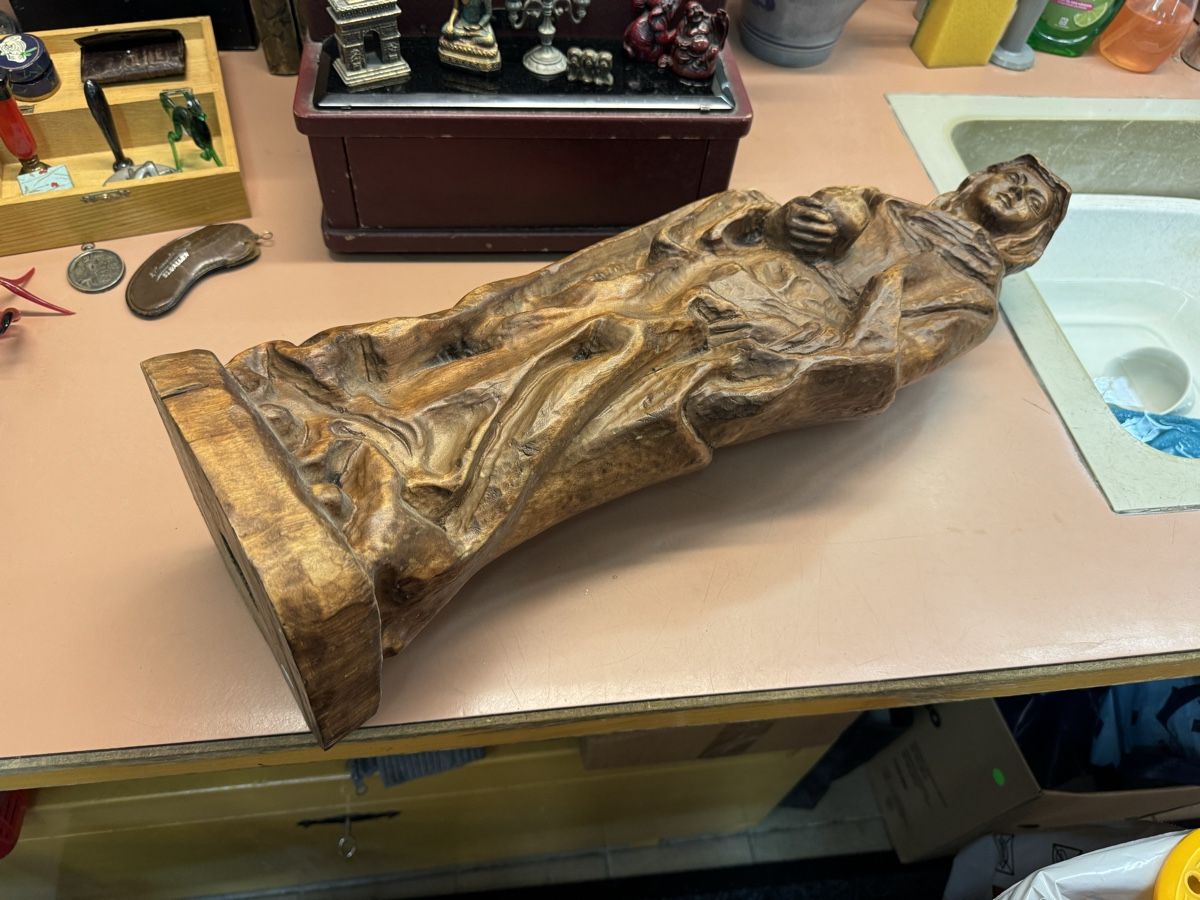 Statuette: Holzfigur Madonna geschnitzt  – Usato da Chur venduto da Meriva0 3