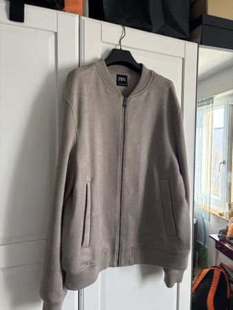 Zara Jacke L