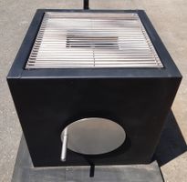 Würfelgrill - verstellbarer Feuerrost - Grilltisch