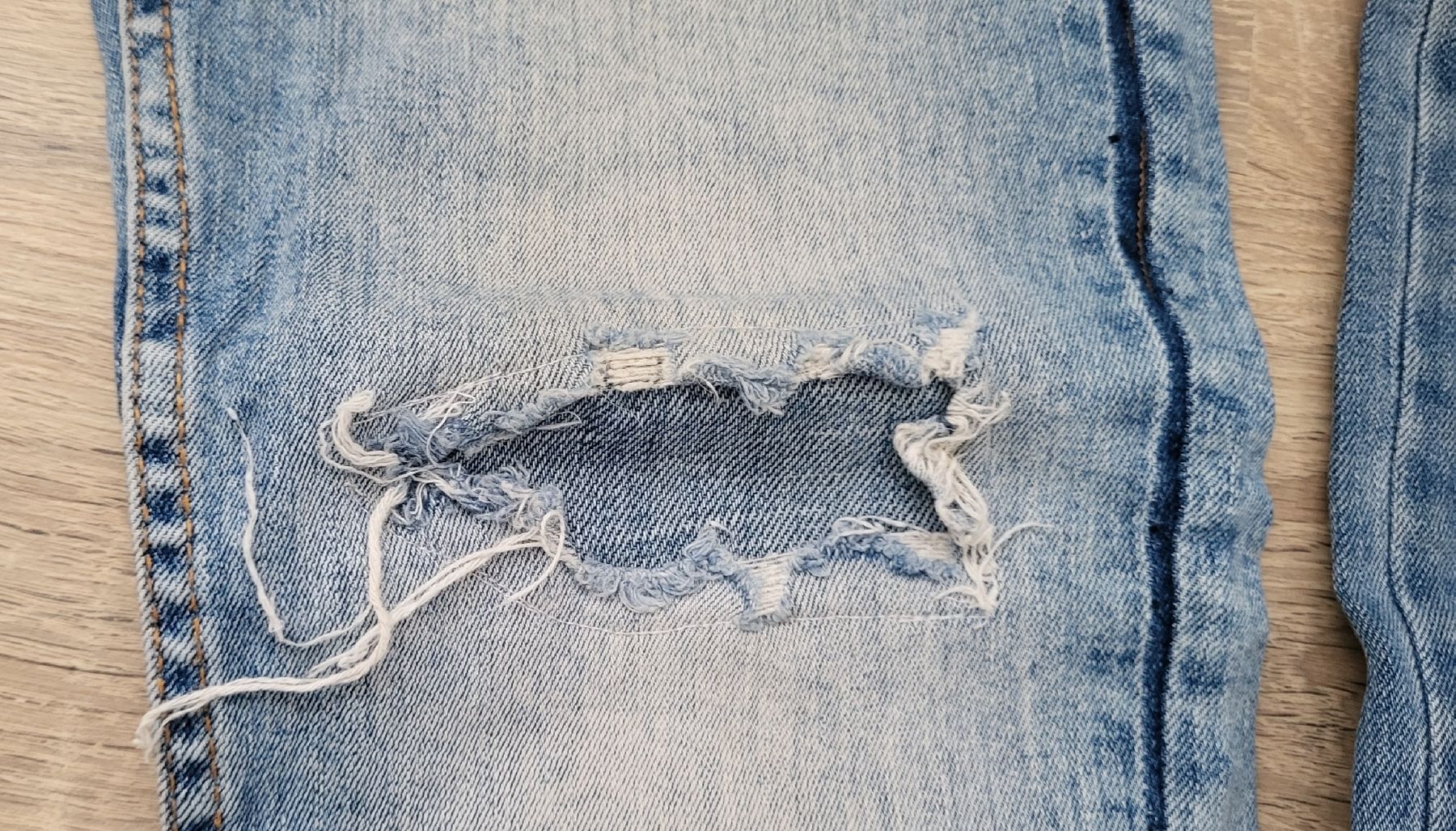 Jeans: 2 jeans 38-40 bleus (30/30) – Usato da Plagne venduto da pnz75 3