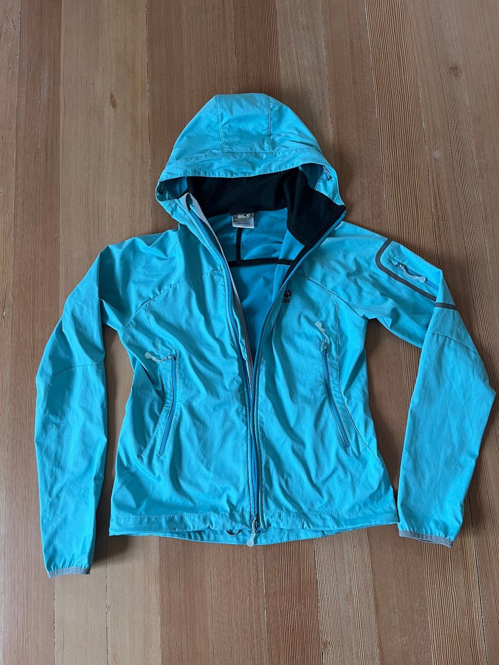 Jack Wolfskin Vestes: jack wolfskin softshell jacke – D'occasion à Herisau par Flachwelt