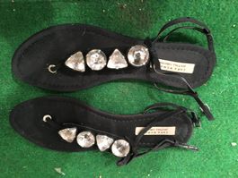 Sandalen Zara Woman schwarz mit Steinen Grösse 39 gebraucht