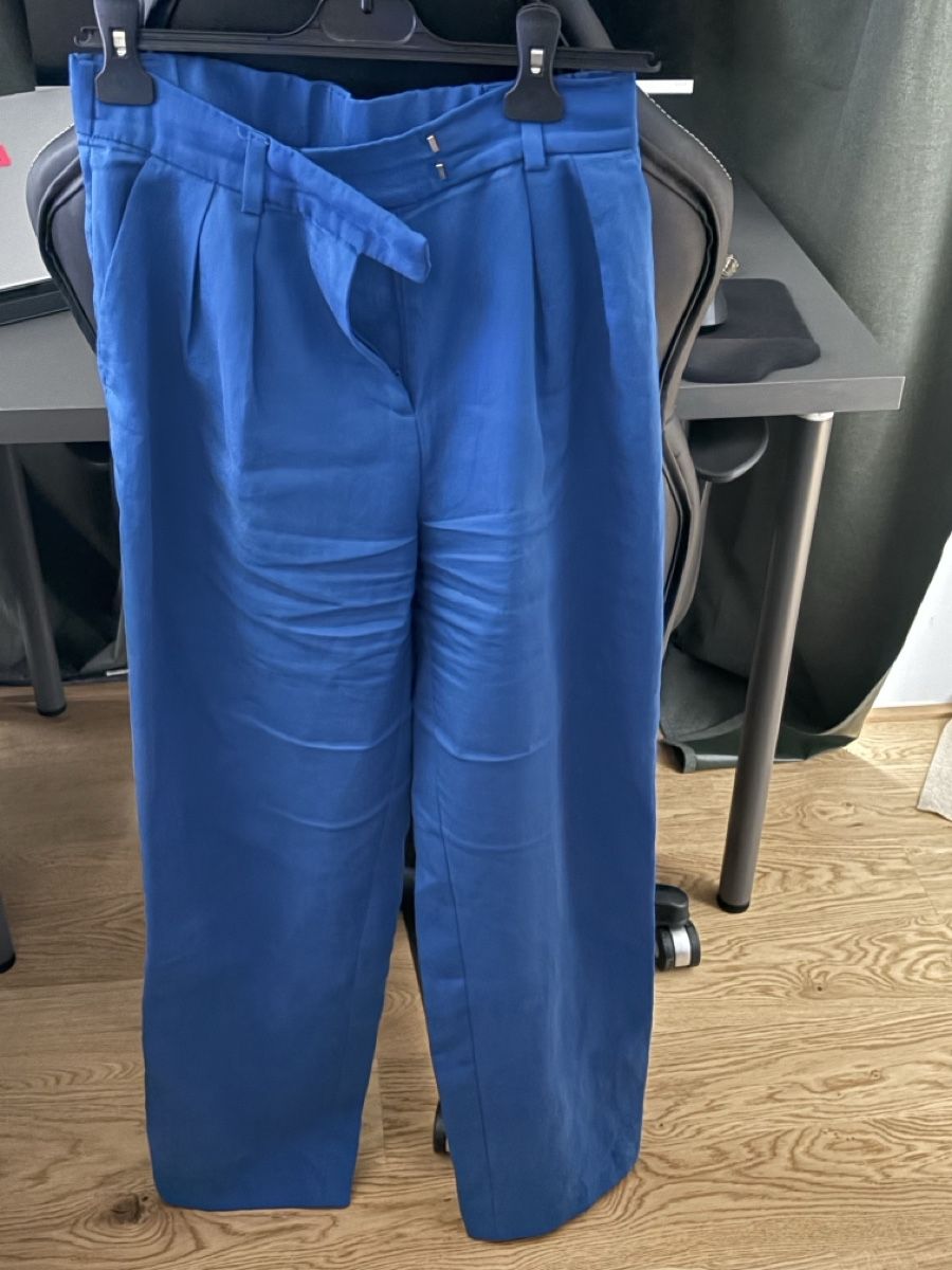 H&M Hosen: Trousers blue – Gebraucht aus Basel von Mariasousafe