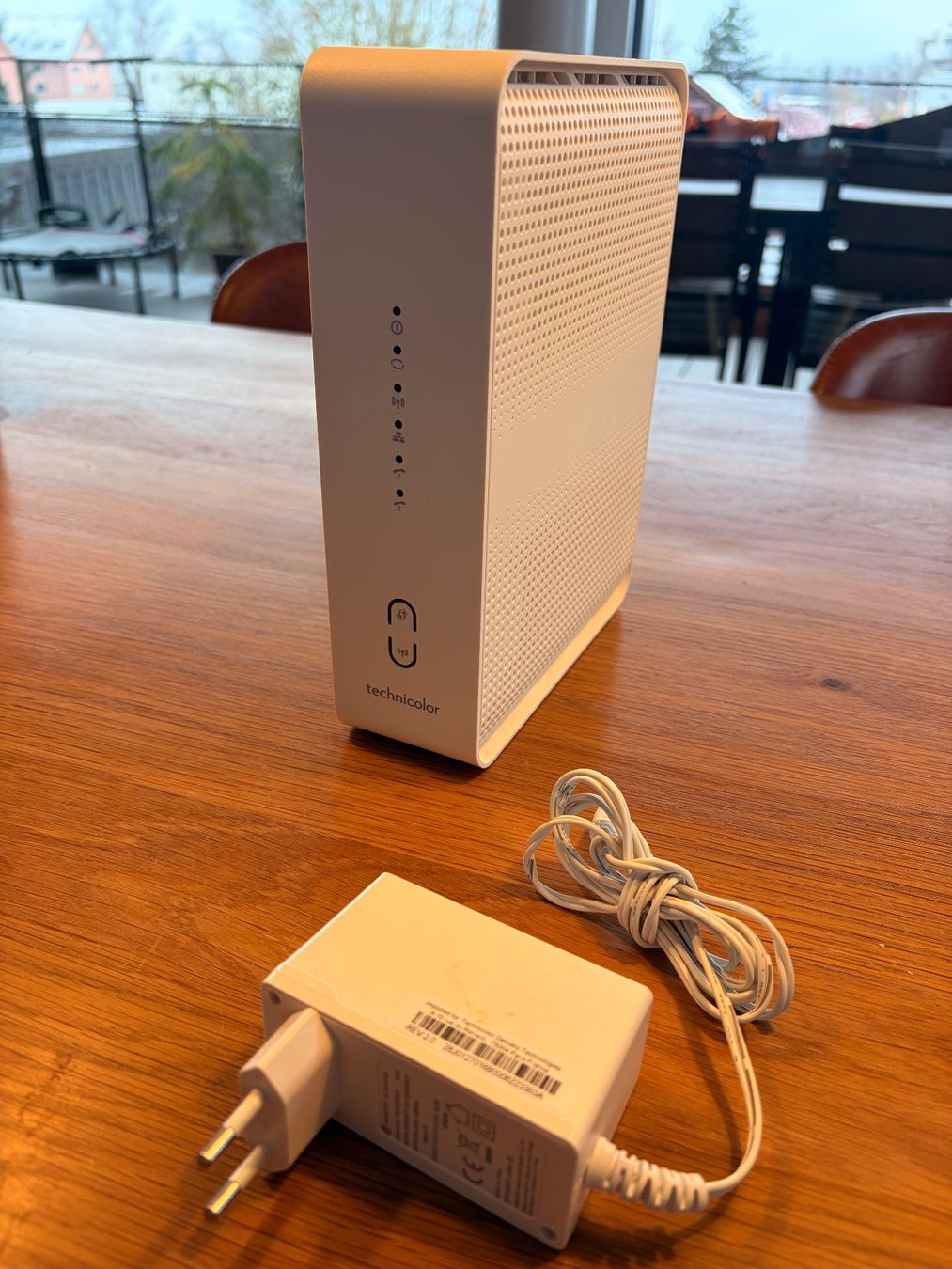 Modem & Router: Technicolor CGA2121 Kabelmodem WLAN Router DOCSIS 3.0 inkl. – Usato da Affoltern am Albis venduto da daniel.farganus 2