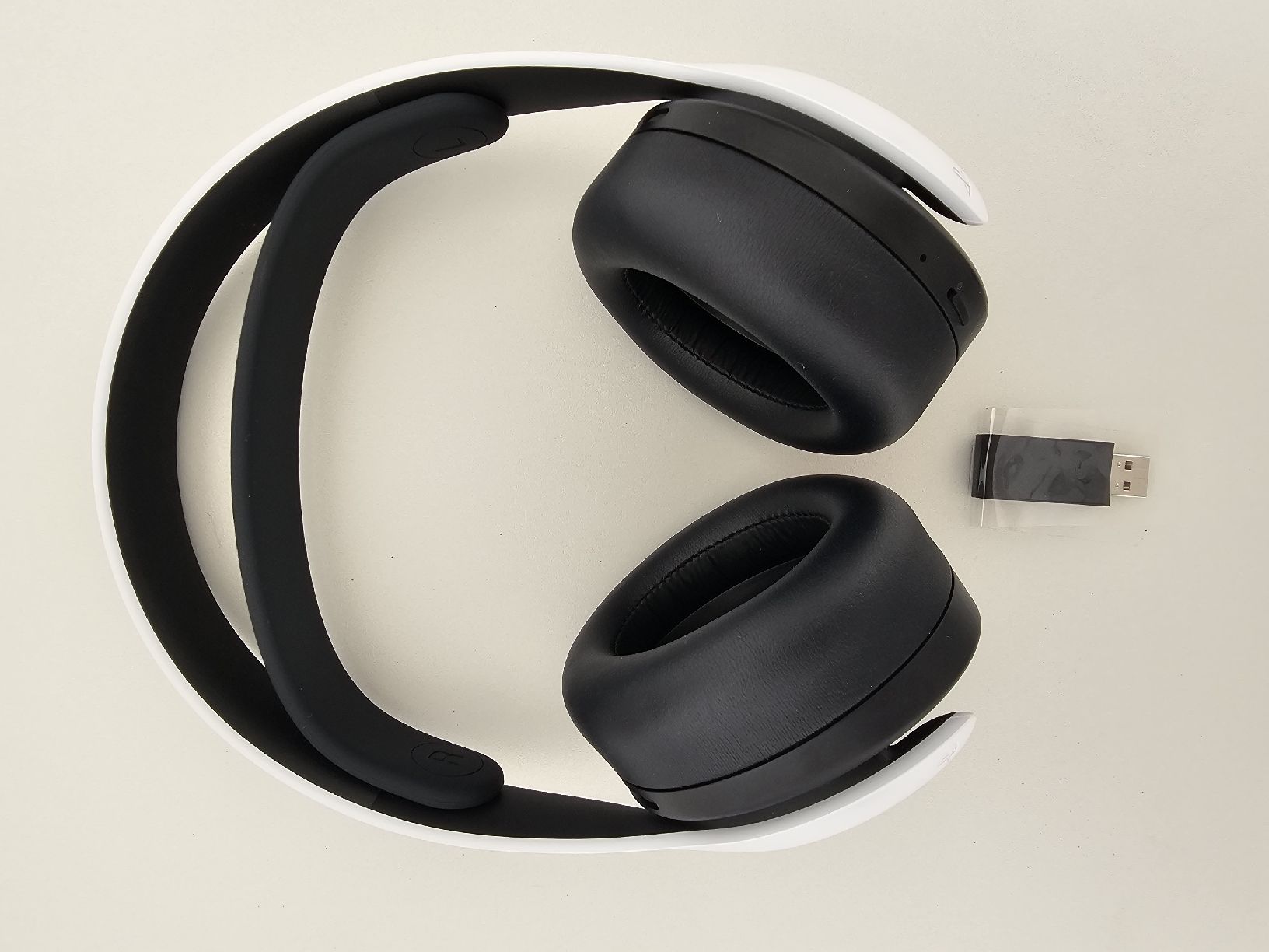 Sony Cuffie: Play Station 5 Wireless Headset – Nuovo (secondo la descrizione) da Bern venduto da oscarAC 2
