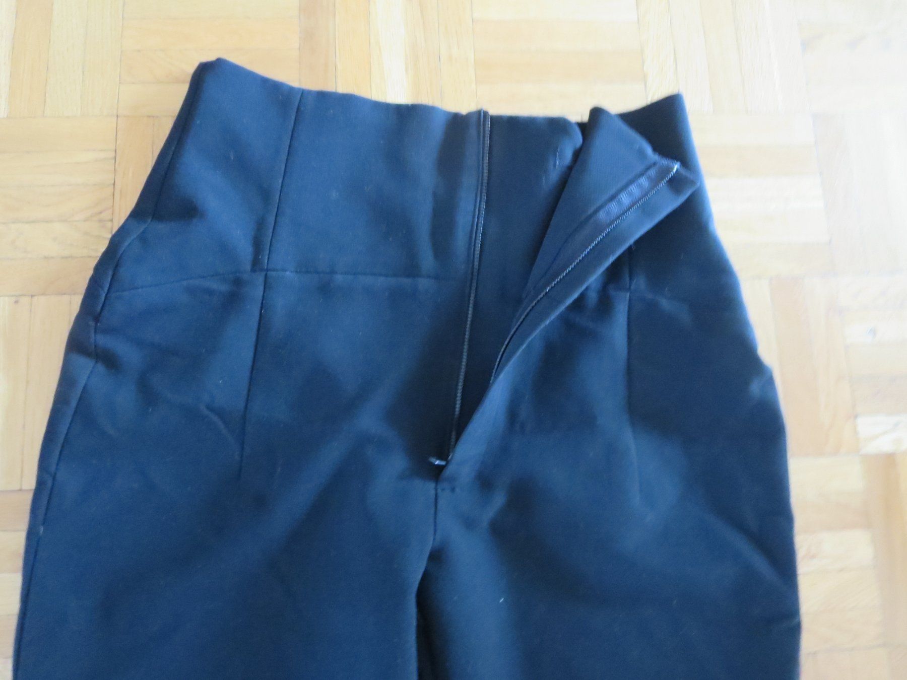 Pantaloni: Damen Hosen /Gr. S – Usato da Wallisellen venduto da Arvenstube 1