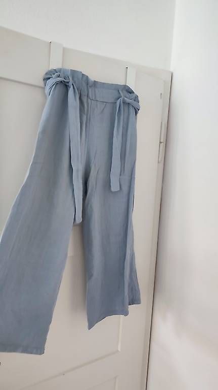 Pantaloni: Light blue linnen pants / Hellblaue Leinenhose – Usato da Zürich venduto da aba_6b6j