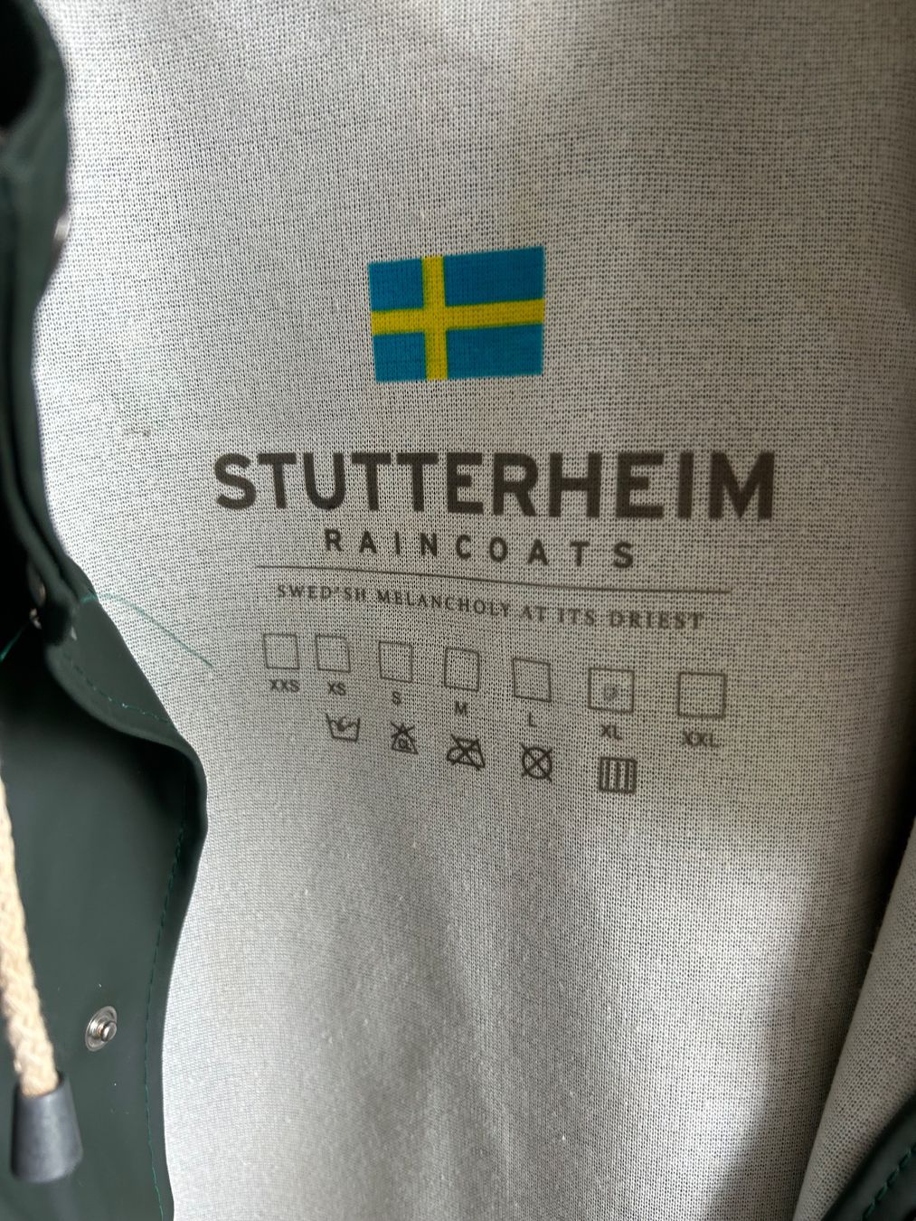 Stutterheim Giacche: Stutterheim Raincoat Stockholm Green Grösse XL – Usato da Zürich venduto da junger_roemer 1