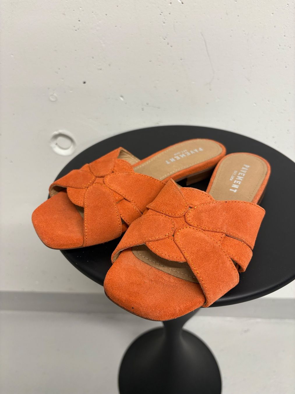 Scarpe da donna: Pavement Wildleder Sandalen orange Leder Gr. 36 – Nuovo (secondo la descrizione) da Regensdorf venduto da secondchancefashion 2