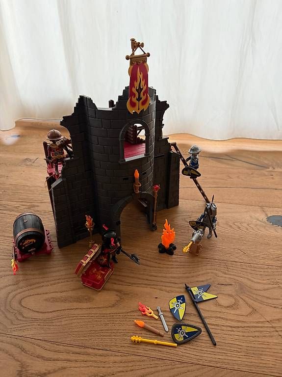 Giocattoli: Playmobil Novelmore 70539 – Usato da Wallisellen venduto da mchiappa