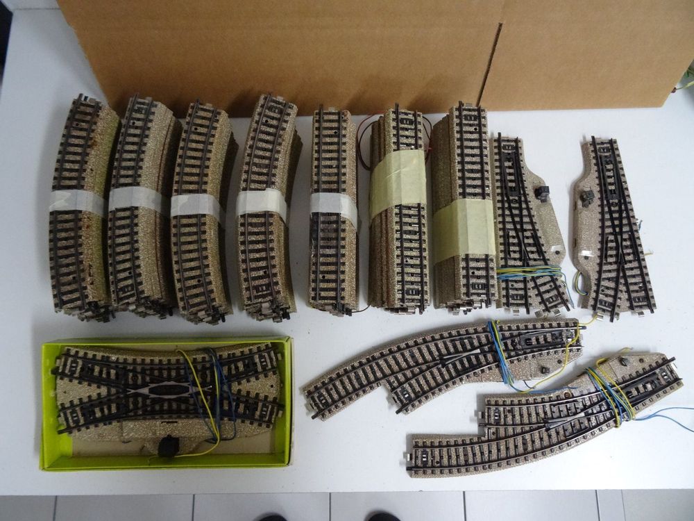 Märklin H0: K-Schienen und Weichen / rails et aiguillages (Gebraucht