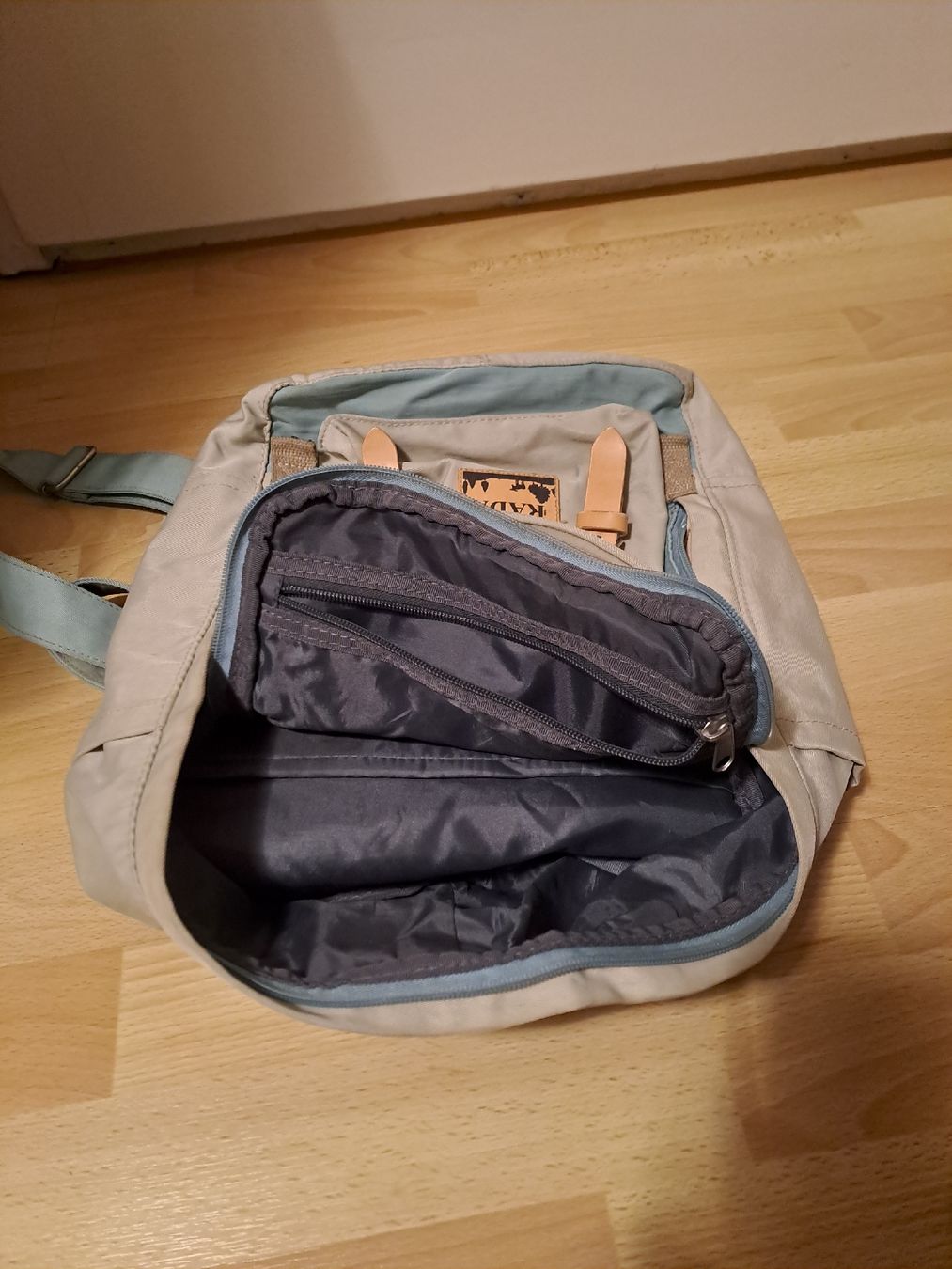 Zaini: Rada Rucksack Beige Blau – Usato da Wädenswil venduto da FrieBro 7