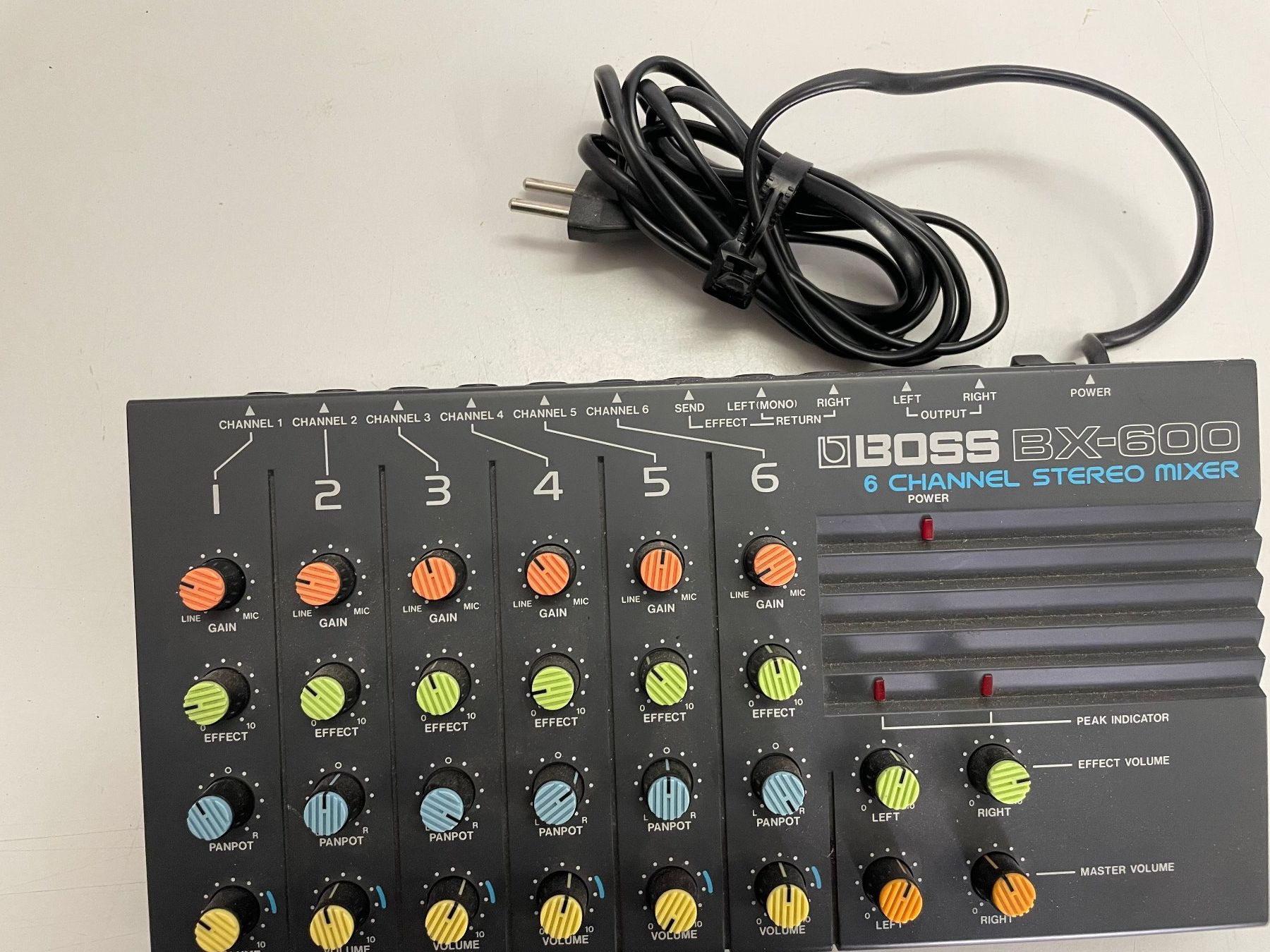 Platines de mixage: Boss BX-600 mixer – D'occasion à La Croix (Lutry) par netrajet 5
